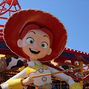 Meet your Posher, Genessi